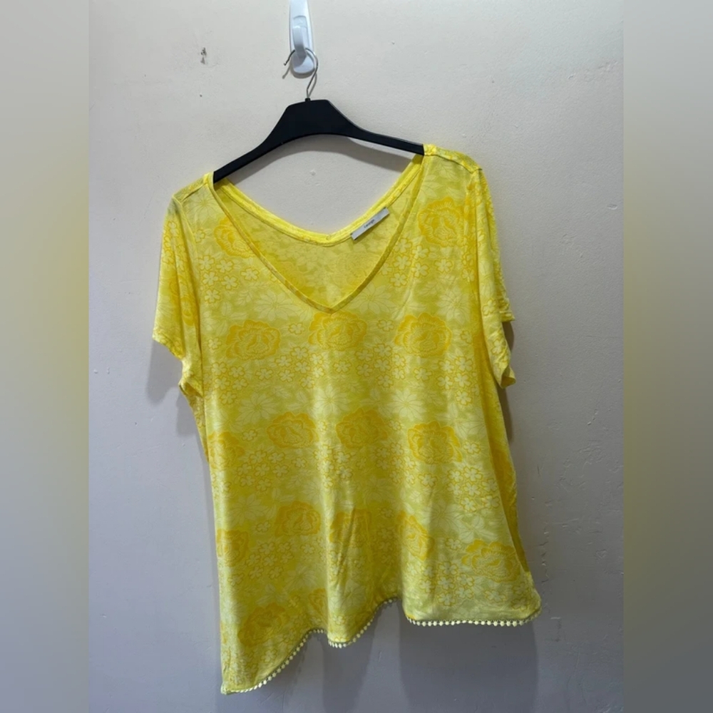 George Yellow Floral Short Sleeve Top